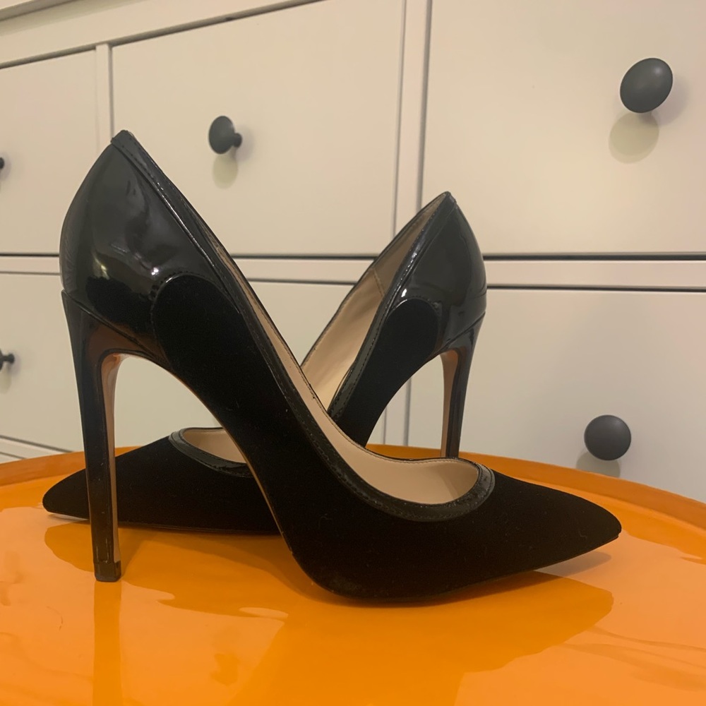 ZARA Black Pumps
